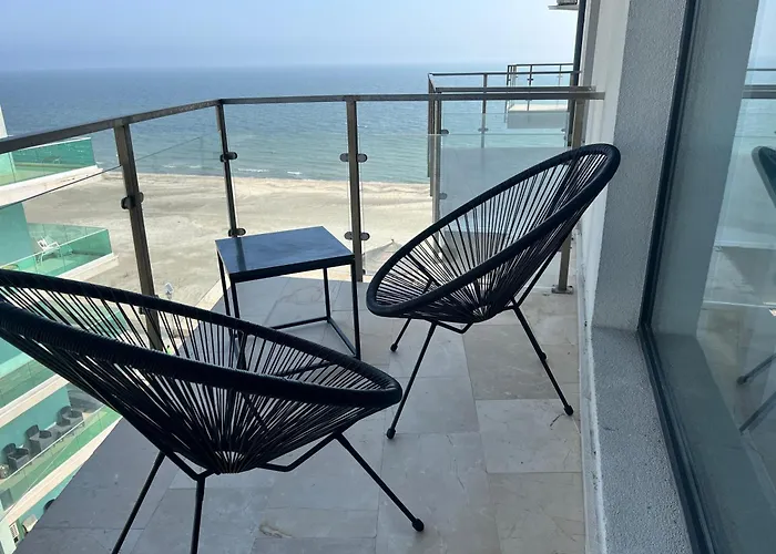 Cosmopolitan - Pe Plaja Cu La Mare & Loc Parcare Gratis 아파트